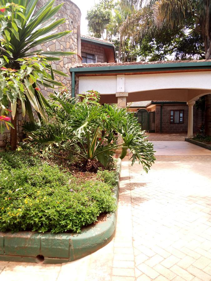 Kijiji Homestay Nairobi Exterior photo